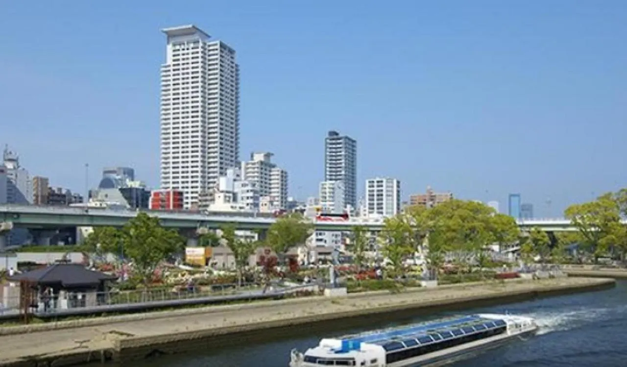 Hotel Livemax Osaka Yodoyabashi 3*,  Japan
